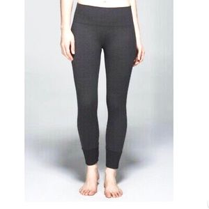 Size 8. Women’s Lululemon Ebb Flow Leggings Grey